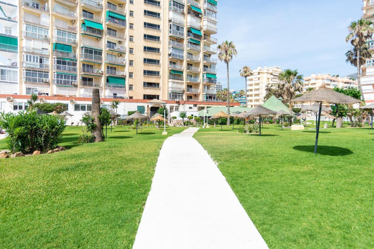 M1106 Vistas Al Mar Y Lujo En Costa Sol Apartment Benalmadena Luaran gambar